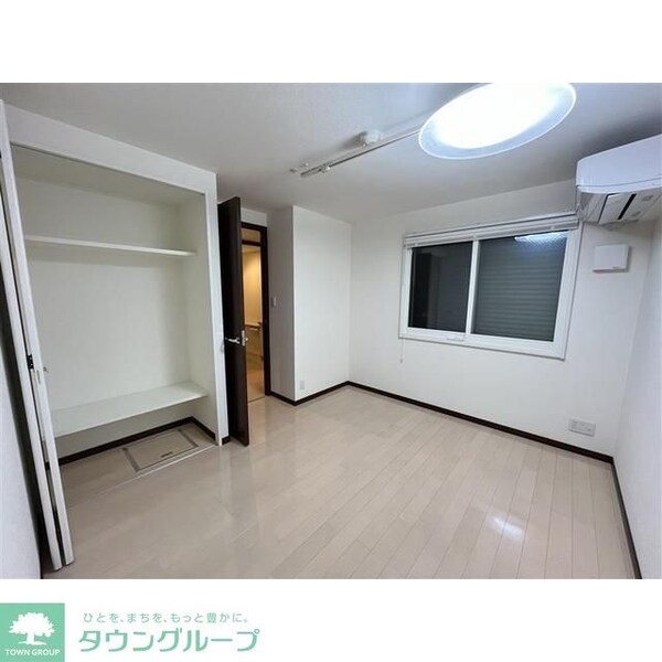 寝室(収納アリ)