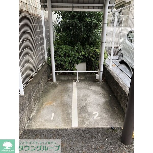 その他(バイク置き場)