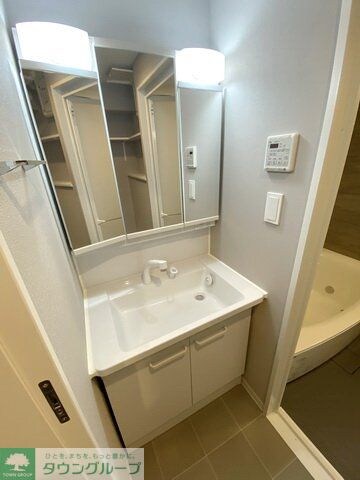 物件内観写真10　(洗面)