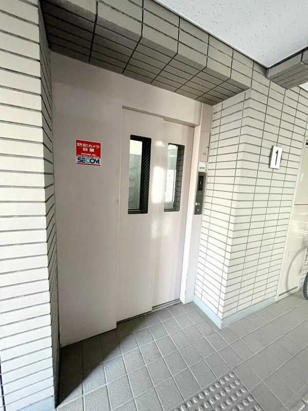 設備(エントランス)