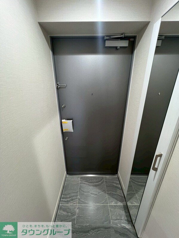 玄関(お部屋探しはタウンハウジングへ♪)