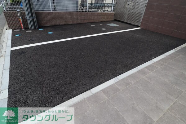 駐車場(駐車場)