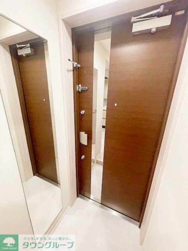 玄関(設備)