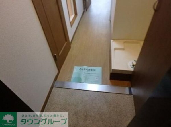 玄関(※他号室参考画像※)