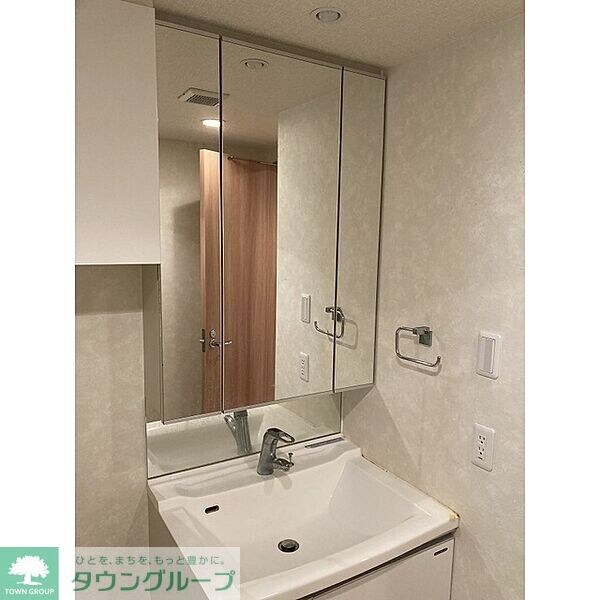 洗面(別号室参照)