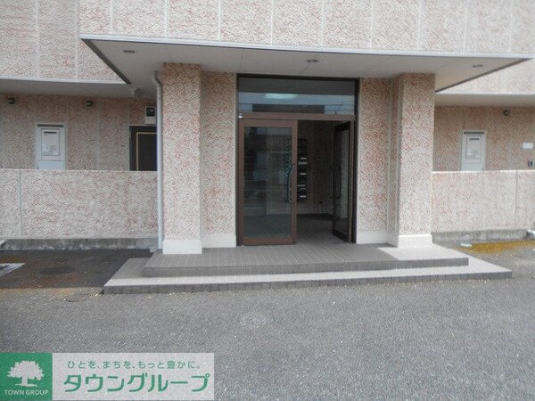 エントランス(エントランス)