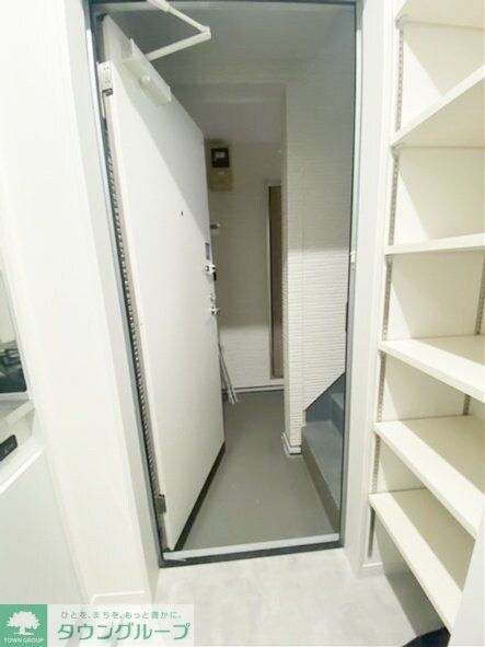 物件内観写真7　(収納)