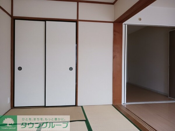 寝室(収納)