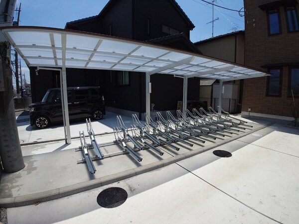 駐車場(駐車場)