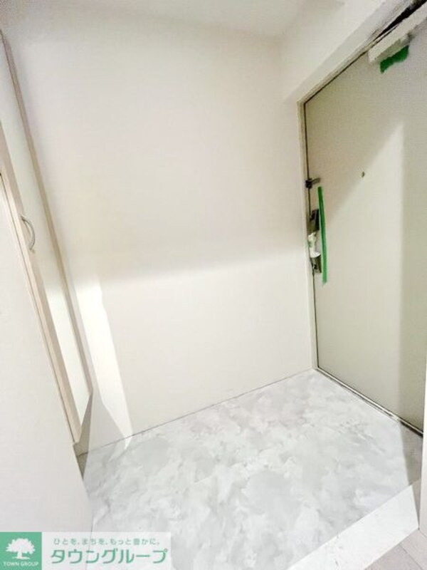 玄関(★お部屋探しは株式会社タウンハウジング東京まで★)