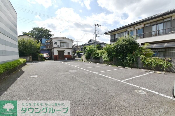 駐車場(駐車場)