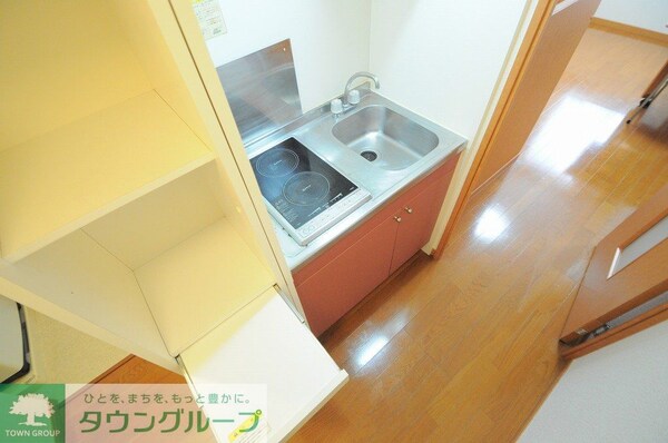 キッチン(設備・仕様は号室により異なる為、現況を優先致します。)