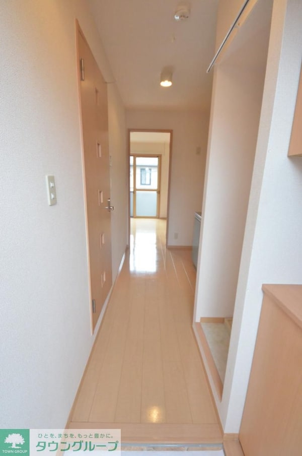 玄関(★お部屋探しは株式会社タウンハウジング東京まで★)