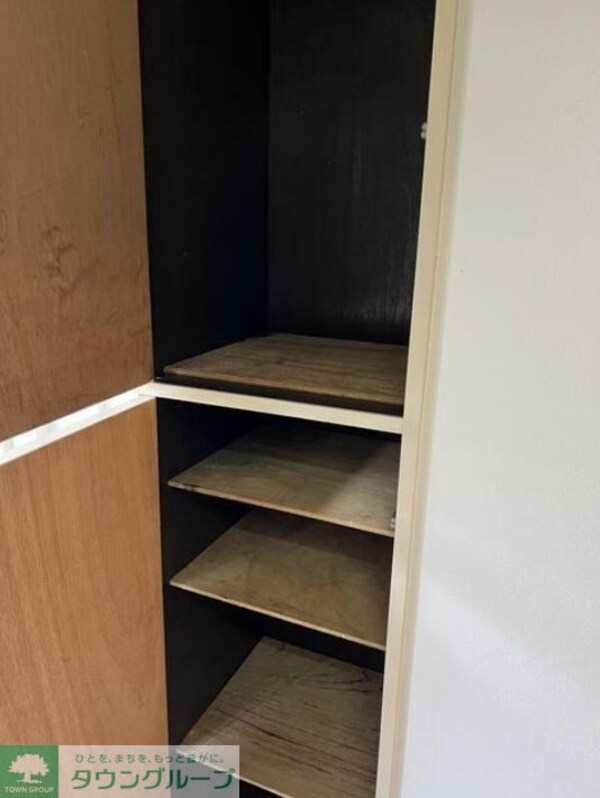 収納(別部屋参考写真)