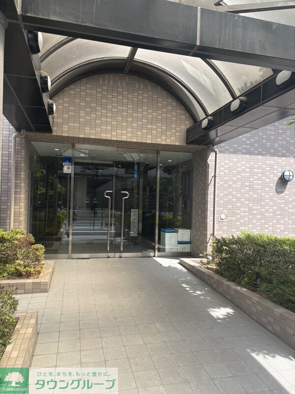 エントランス(エントランス)