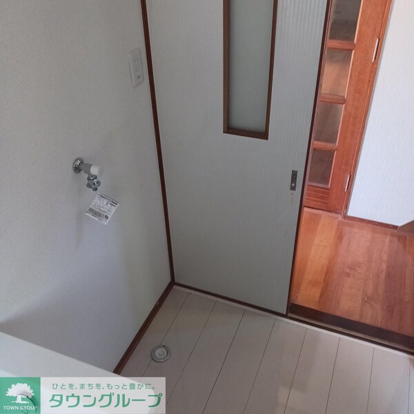 設備(洗濯機置き場)