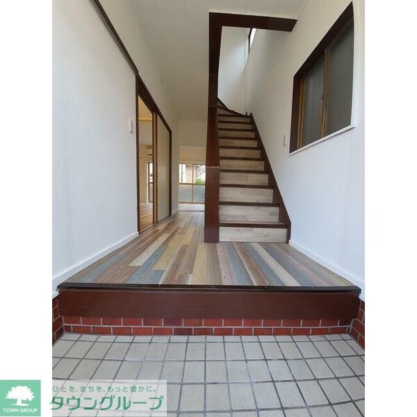玄関(玄関)