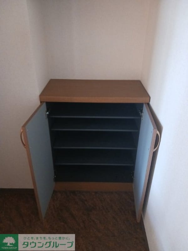 玄関(収納)