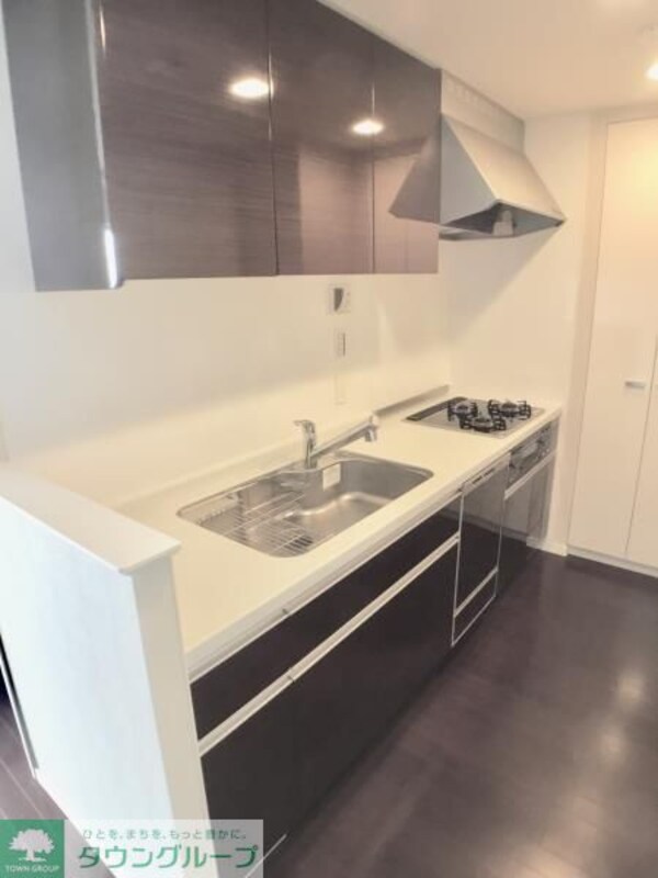 キッチン(★お部屋探しは株式会社タウンハウジング東京まで★)