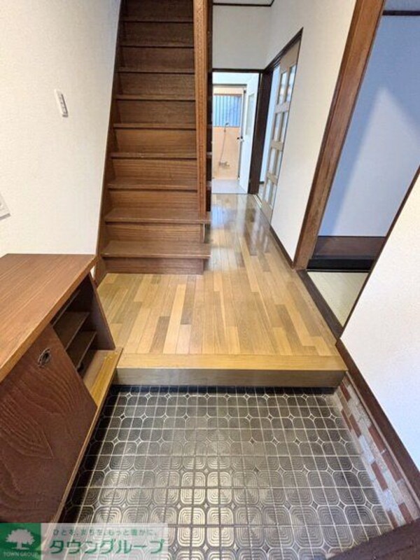 玄関(玄関)
