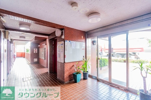 エントランス(エントランス)