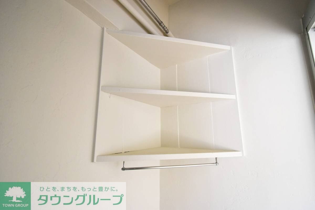 物件内観写真8　(洗面所)