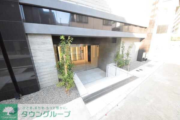 エントランス(庭)