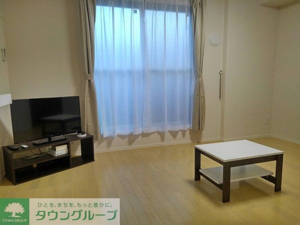 リビング・居室(設備・仕様は号室により異なる為、現況を優先致します。)