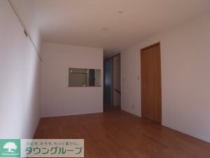 物件内観写真6　(リビング/居室)