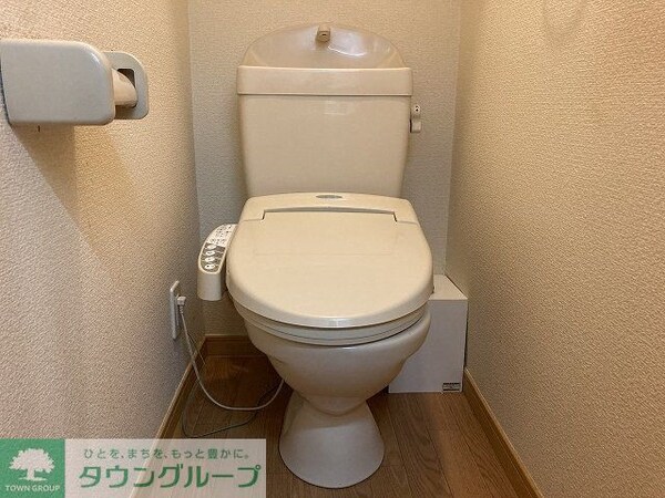 トイレ(お部屋によりメーカーが異なります。)