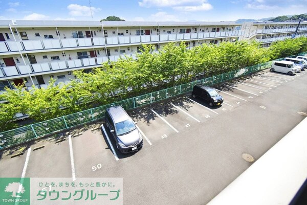 駐車場(駐車場)