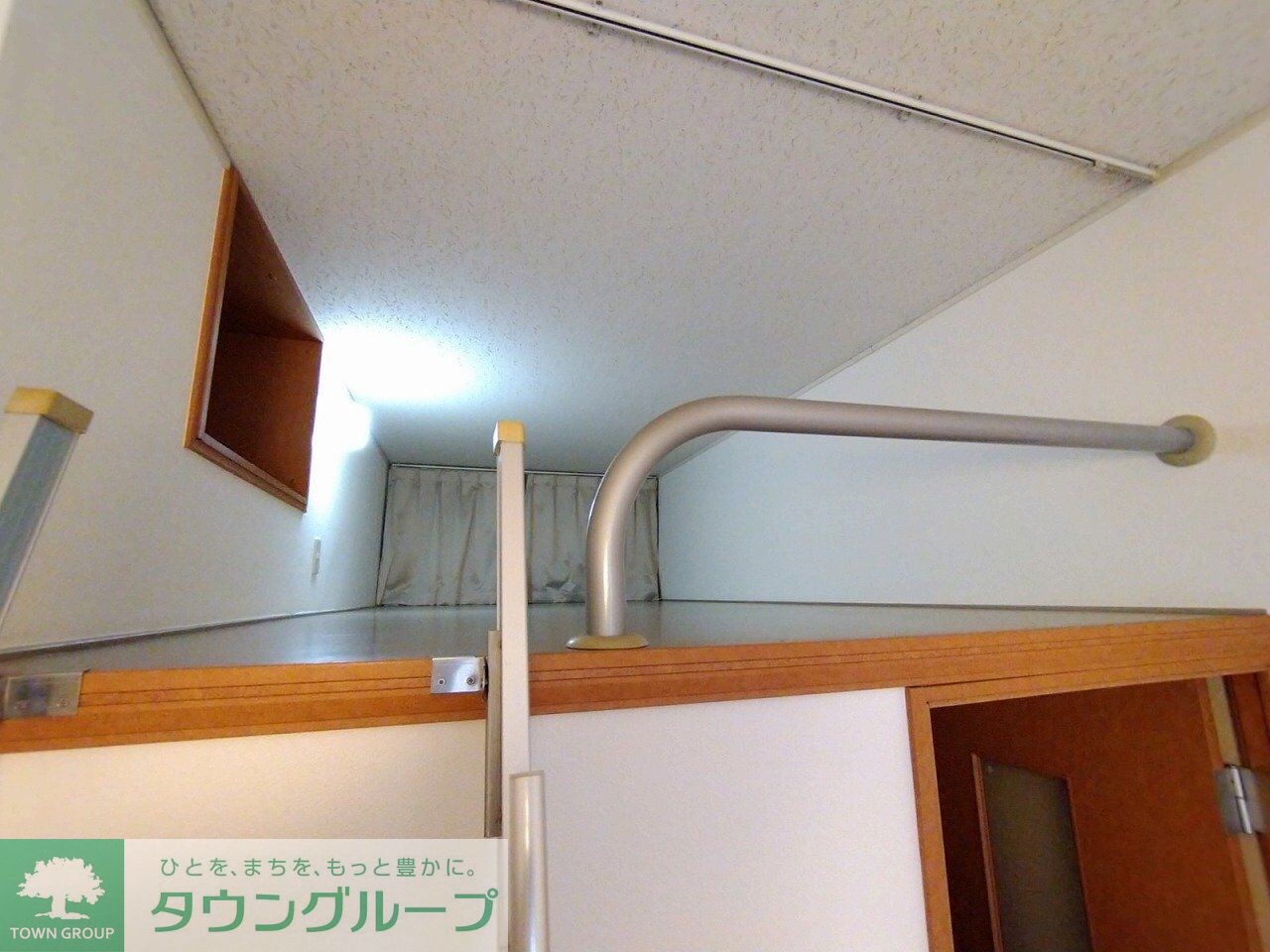 物件内観写真8　(ロフト付き)