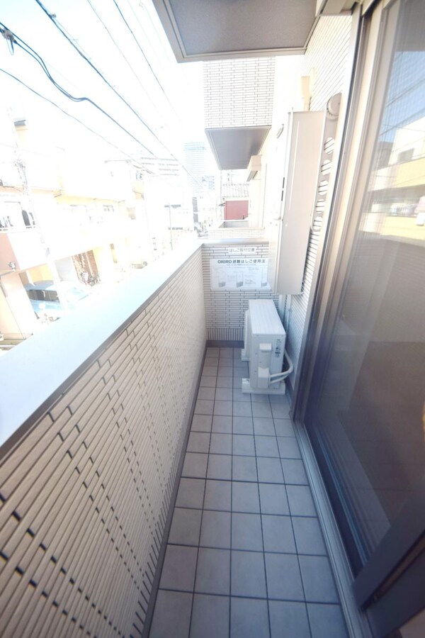 バルコニー