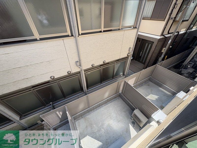 物件内観写真12　(バルコニー)