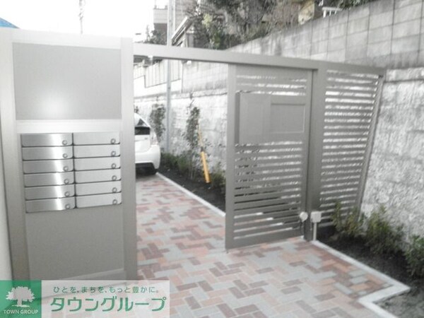 エントランス(エントランス)