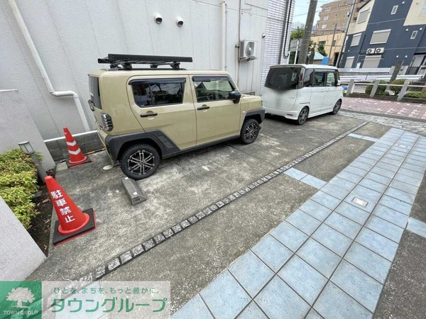 駐車場(駐車場)