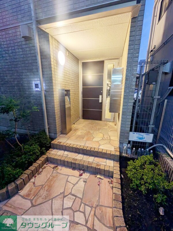 エントランス(エントランス)