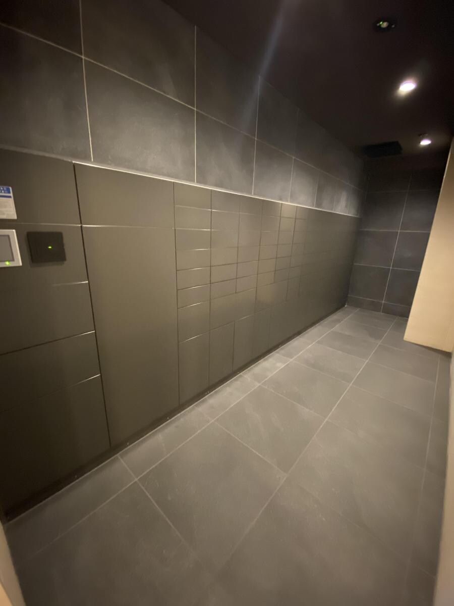 物件内観写真17　(エントランス)