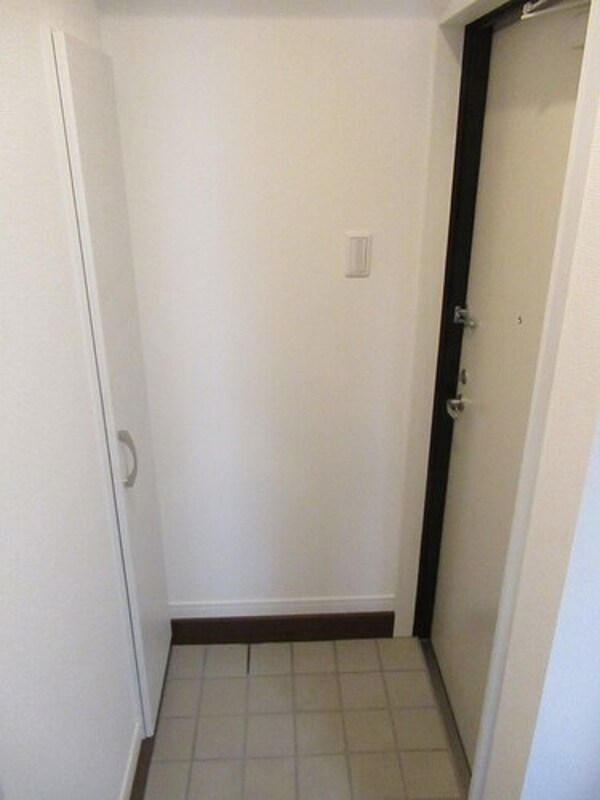 玄関(玄関（内）)