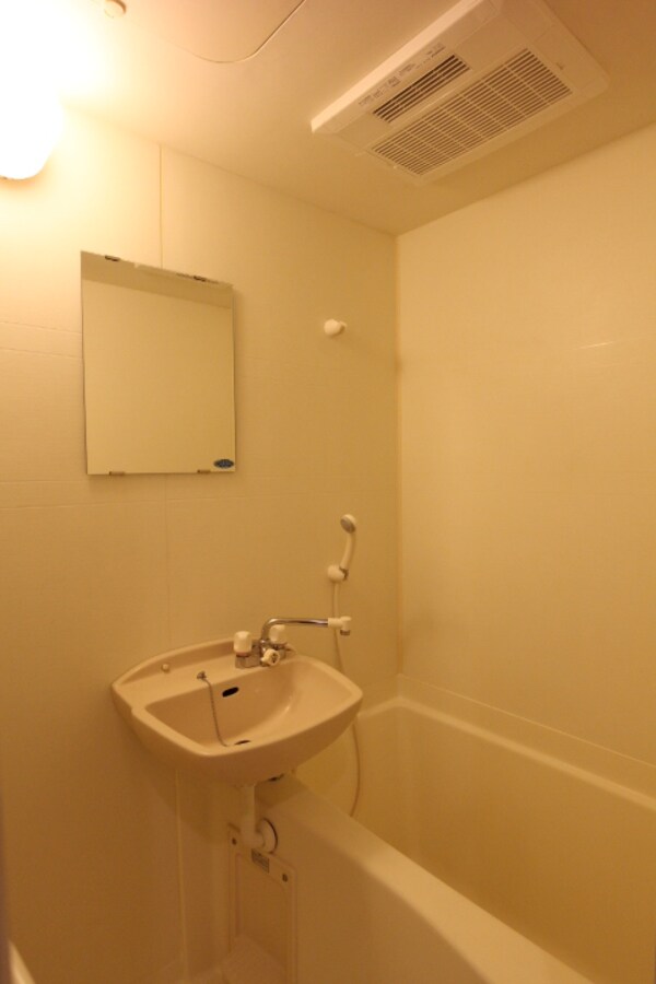 バス／シャワールーム等