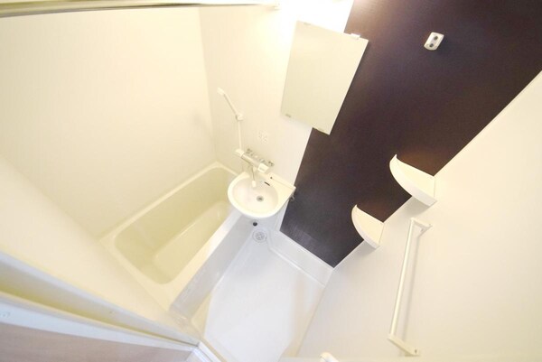 バス／シャワールーム等
