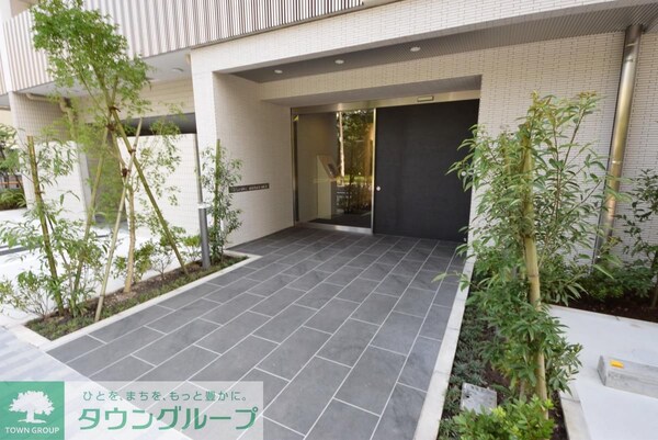 エントランス(エントランス)