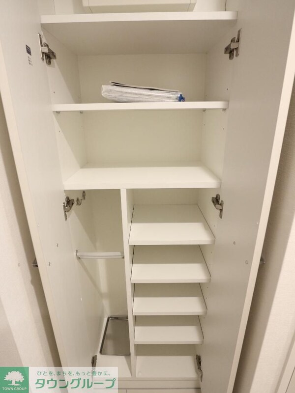 玄関(※他号室部屋参照)