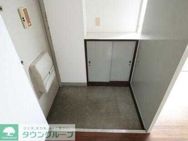 玄関(玄関)