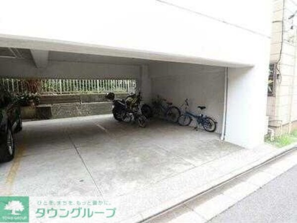 駐車場(駐車場)