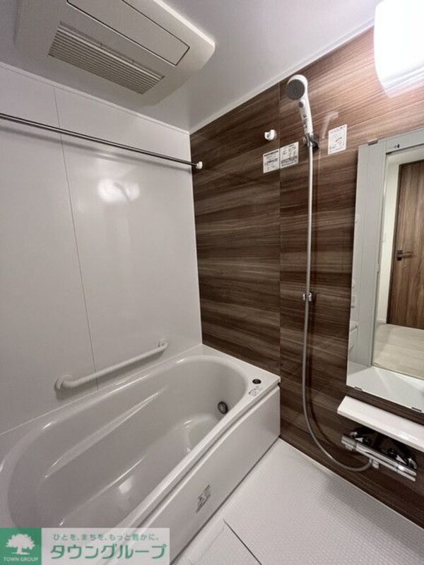 バス／シャワールーム等(※写真は同タイプ住戸です。)