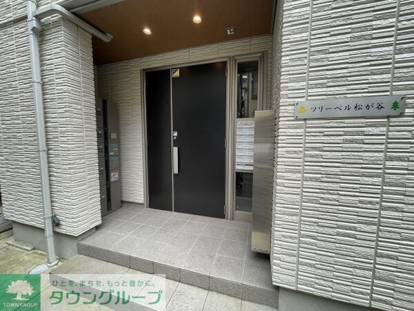 エントランス(エントランス)