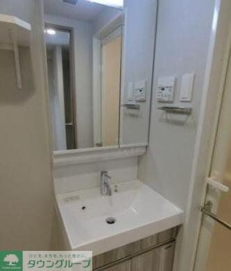 物件内観写真9　(洗面)