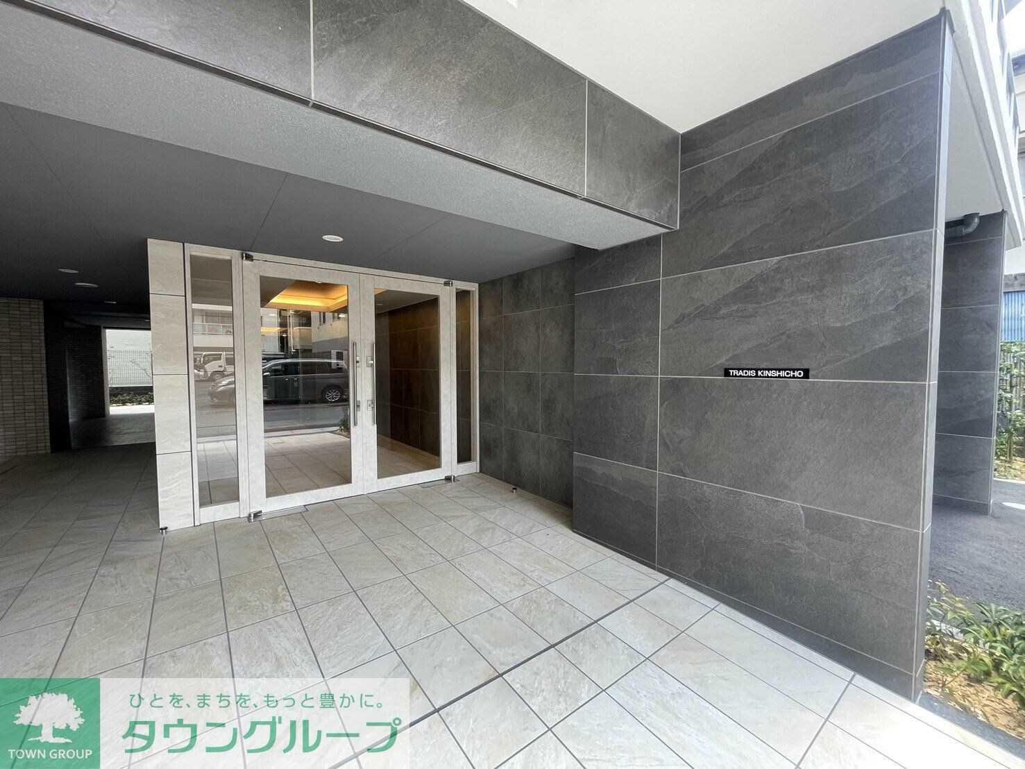 物件内観写真22　(エントランス)