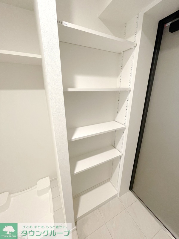 玄関(収納)